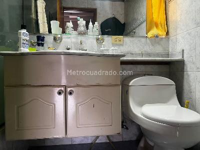 Casa de 3 alcobas en venta en Envigado, Envigado, 233 m² · foto 20 de 20