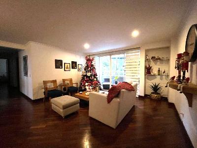 Apartamento de 3 alcobas en venta en El Poblado, Medellín, 127 m² · foto 3 de 17