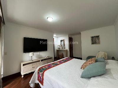 Apartamento de 3 alcobas en venta en El Poblado, Medellín, 127 m² · foto 9 de 17