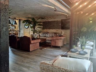 Apartamento de 1 alcoba en venta en El Poblado, Medellín, 100 m² · foto 2 de 17