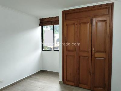 Apartamento de 4 alcobas en arriendo en El Poblado, Medellín, 185 m² · foto 13 de 18