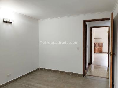 Apartamento de 4 alcobas en arriendo en El Poblado, Medellín, 185 m² · foto 14 de 18