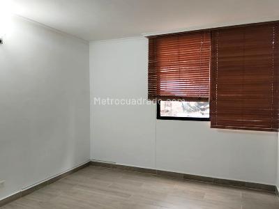 Apartamento de 4 alcobas en arriendo en El Poblado, Medellín, 185 m² · foto 15 de 18