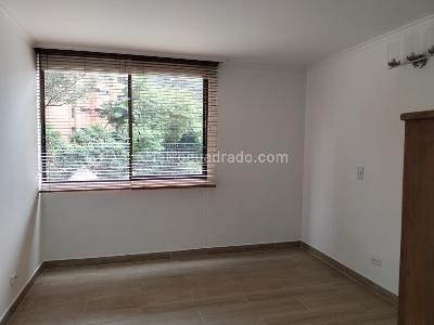 Apartamento de 4 alcobas en arriendo en El Poblado, Medellín, 185 m² · foto 16 de 18