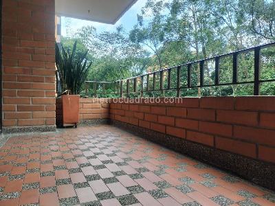 Apartamento de 4 alcobas en arriendo en El Poblado, Medellín, 185 m² · foto 18 de 18