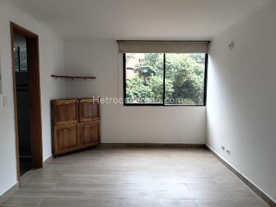 Apartamento de 4 alcobas en arriendo en El Poblado, Medellín, 185 m² · foto 9 de 18