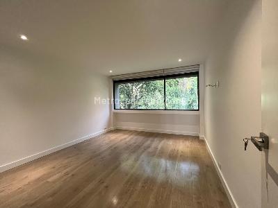 Apartamento de 3 alcobas en arriendo en El Poblado, Medellín, 218 m² · foto 12 de 18