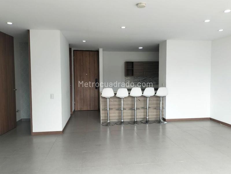 Apartamento en arriendo en Envigado con 3 alcobas y amenidades - 3