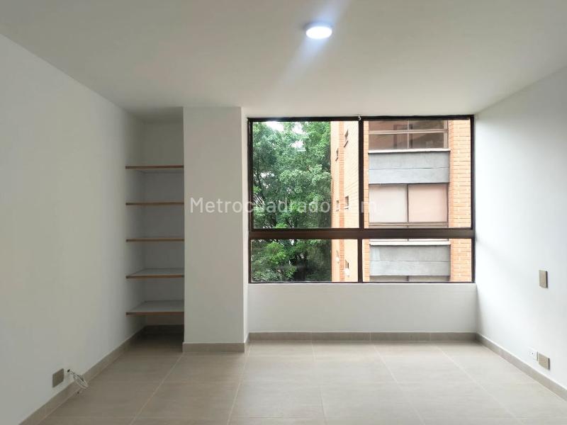 2BR Apartment Near Metro Station in El Poblado - 9