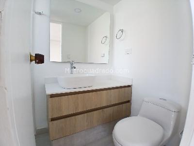 Apartamento de 3 alcobas en arriendo en Los Balsos, Medellín, 108 m² · foto 12 de 13