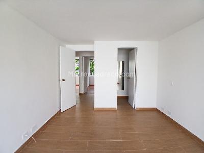 Apartamento de 3 alcobas en arriendo en Los Balsos, Medellín, 108 m² · foto 7 de 13
