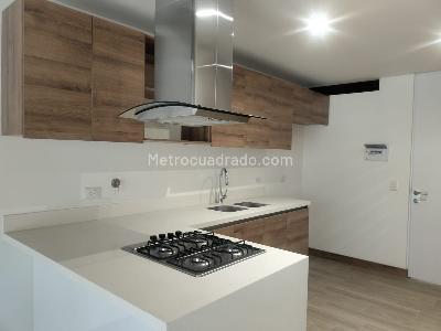 Apartamento de 1 alcoba en arriendo en El Poblado, Medellín, 60 m² · foto 6 de 13