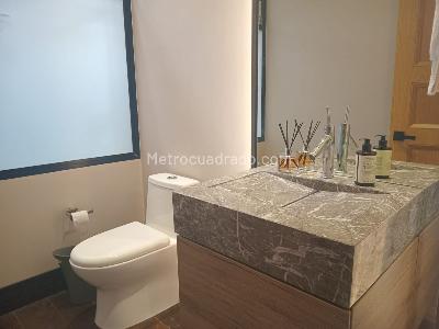Casa de 3 alcobas en venta en Envigado, Envigado, 650 m² · foto 10 de 14