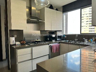 Apartamento de 3 alcobas en venta en Alejandría, Medellín, 189 m² · foto 6 de 14