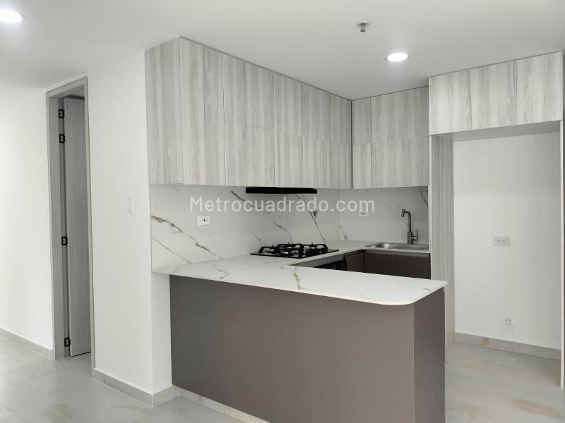 Apartamento en Arriendo, Zuñiga, Envigado - 4