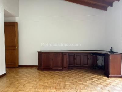 Casa de 3 alcobas en venta en La Sebastiana, Envigado, 240 m² · foto 12 de 20
