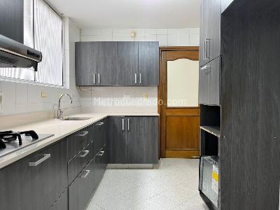 Casa de 3 alcobas en venta en La Sebastiana, Envigado, 240 m² · foto 7 de 20