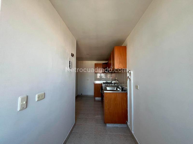 Apartamento Moderno de 3 Alcobas en El Poblado - 4