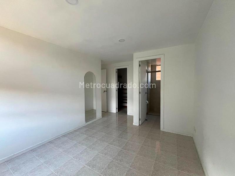 Apartamento Moderno de 3 Alcobas en El Poblado - 9