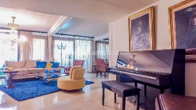 Casa de 4 alcobas en venta en El Poblado, Medellín, 700 m² · foto 6 de 20