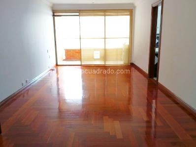 Apartamento en venta en El Poblado, Medellín · foto 11 de 19