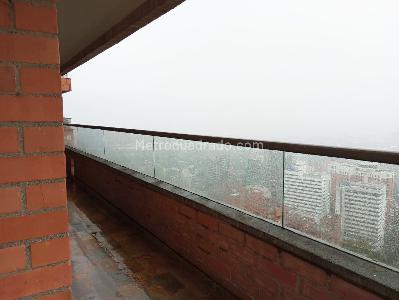 Apartamento en venta en El Poblado, Medellín · foto 18 de 19