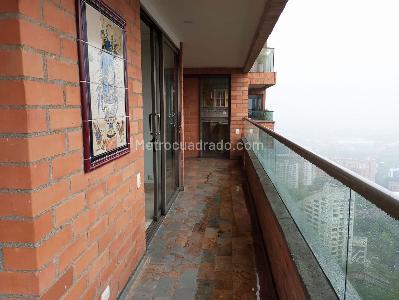 Apartamento en venta en El Poblado, Medellín · foto 19 de 19