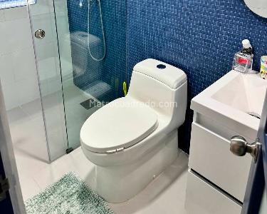 Casa de 4 alcobas en arriendo en El Poblado, Medellín, 334 m² · foto 15 de 19