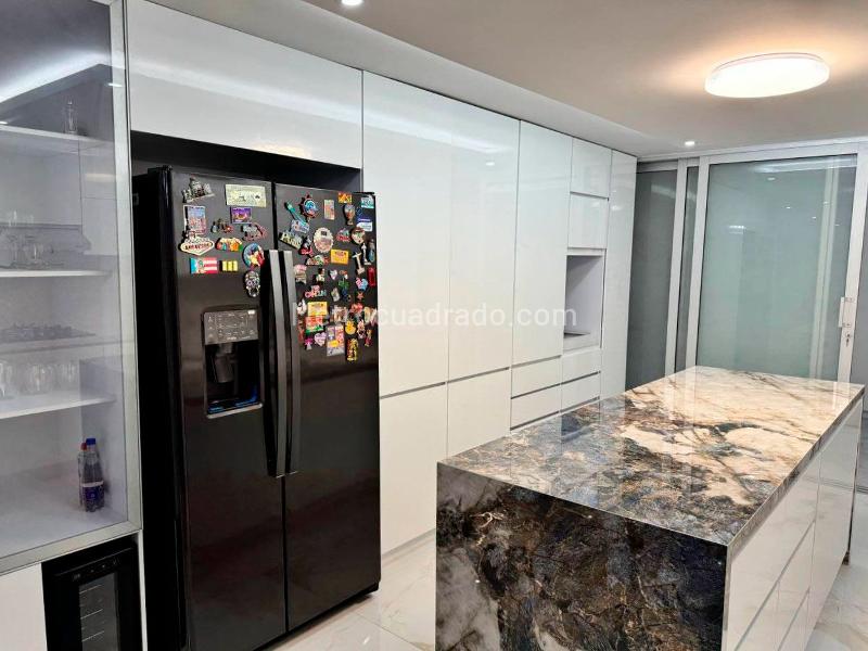 Furnished 4BR House with Pool in El Poblado - 5