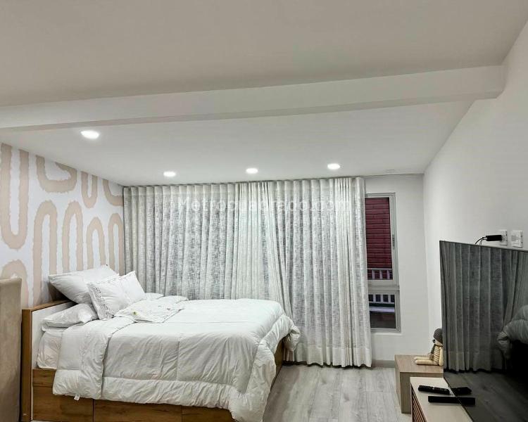 Furnished 4BR House with Pool in El Poblado - 9