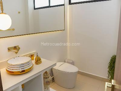 Casa de 5 alcobas en venta en Envigado, Envigado, 670 m² · foto 13 de 20