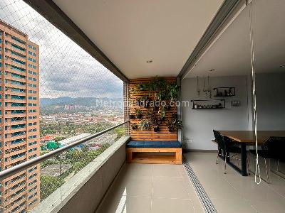 Apartamento de 3 alcobas en venta en Villa Carlota, Medellín, 121 m² · foto 15 de 15
