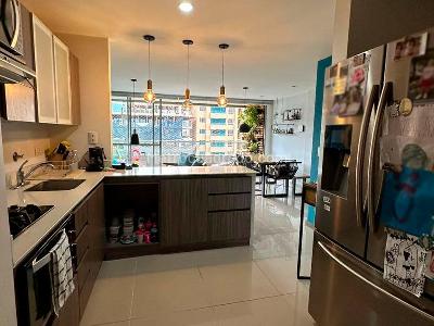 Apartamento de 3 alcobas en venta en Villa Carlota, Medellín, 121 m² · foto 8 de 15