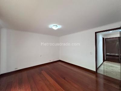 Apartamento de 3 alcobas en venta en El Poblado, Medellín, 119 m² · foto 9 de 15