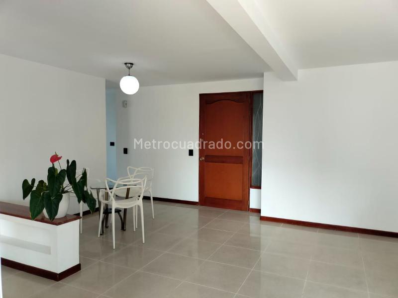3BR Apartment in EL POBLADO (86 m²) - 2