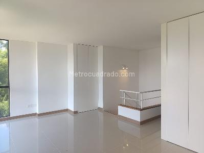 Apartamento de 1 alcoba en arriendo en El Poblado, Medellín, 73 m² · foto 7 de 14