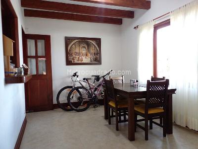 Casa de 3 alcobas en arriendo en Envigado, Envigado, 200 m² · foto 5 de 20