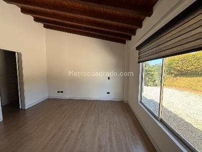 Casa de 4 alcobas en venta en Rionegro, Rionegro, 300 m² · foto 10 de 17