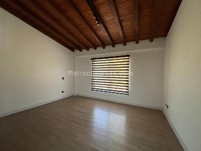 Casa de 4 alcobas en venta en Rionegro, Rionegro, 300 m² · foto 7 de 17
