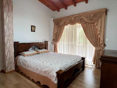 Casa de 5 alcobas en venta en Rionegro, Rionegro, 492 m² · foto 9 de 19