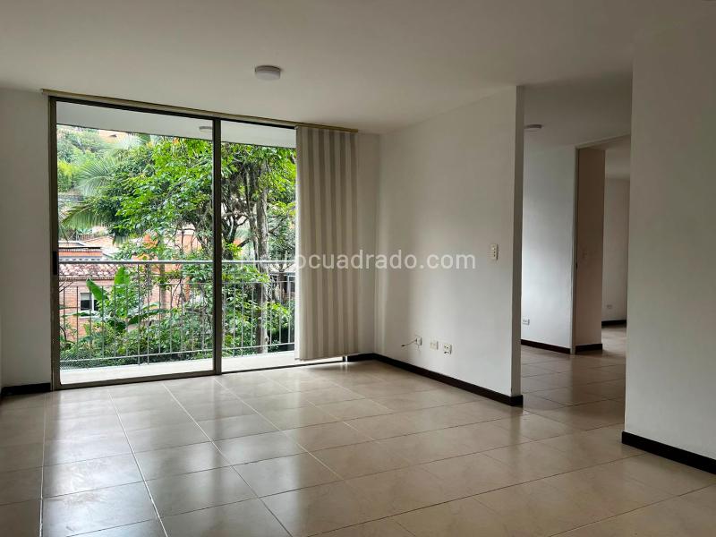 3BR Apartment for Rent in Envigado, Gated Complex