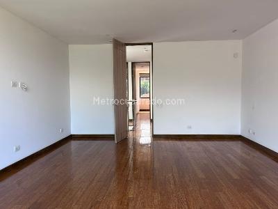 Casa de 3 alcobas en venta en Envigado, Envigado, 226 m² · foto 10 de 20
