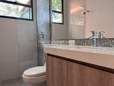 Casa de 3 alcobas en venta en Envigado, Envigado, 226 m² · foto 16 de 20
