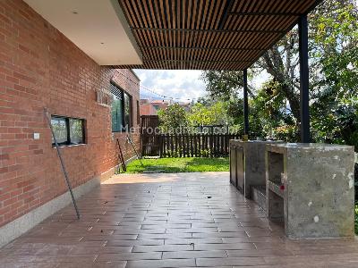 Casa de 3 alcobas en venta en Envigado, Envigado, 226 m² · foto 18 de 20