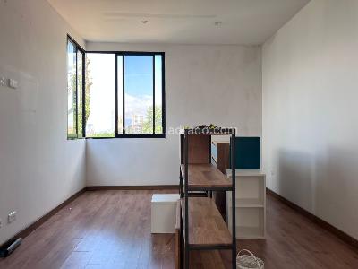 Casa de 3 alcobas en venta en Envigado, Envigado, 226 m² · foto 8 de 20