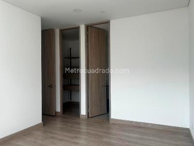 Apartamento de 2 alcobas en arriendo en Envigado, Envigado, 84 m² · foto 15 de 17