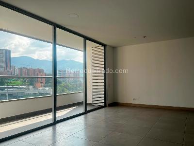 Apartamento de 2 alcobas en arriendo en Envigado, Envigado, 84 m² · foto 3 de 17