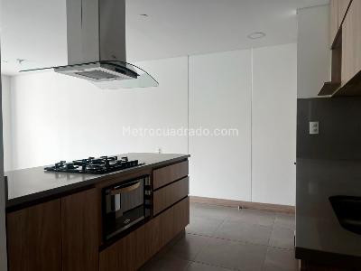 Apartamento de 2 alcobas en arriendo en Envigado, Envigado, 84 m² · foto 7 de 20