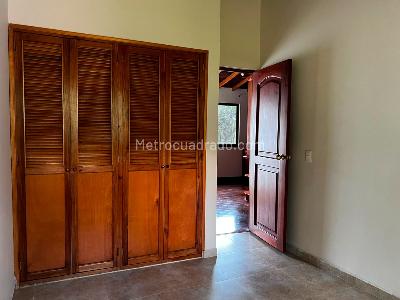 Casa de 3 alcobas en venta en El Poblado, Medellín, 190 m² · foto 11 de 18