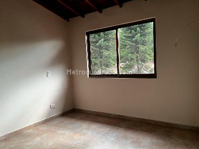 Casa de 3 alcobas en venta en El Poblado, Medellín, 190 m² · foto 13 de 18